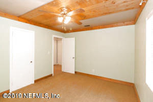 526 Sapelo Road Jacksonville, FL 32216 - Photo 16 of 32 Master Bedroom 2