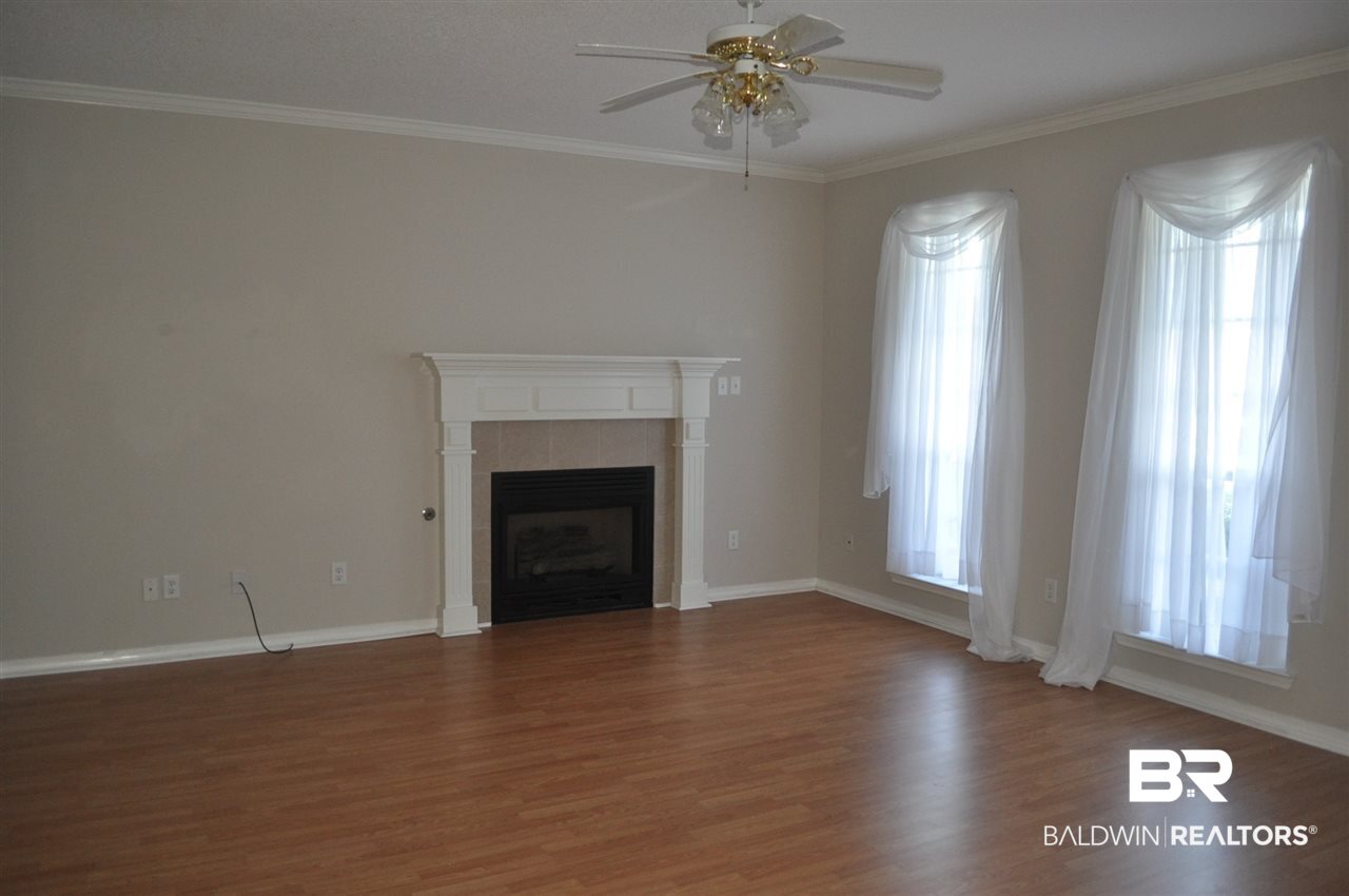 29765 St Basil Street Daphne, AL 36526 - Photo 2 of 16 Living Room