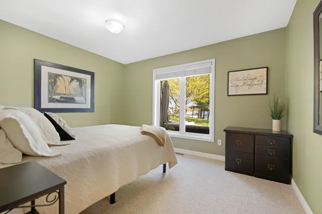 $1,250,000 | 11507 42nd Street Southeast, Clear Lake, MN 55319