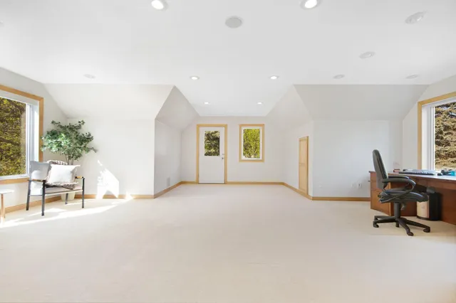 $1,250,000 | 11507 42nd Street Southeast, Clear Lake, MN 55319