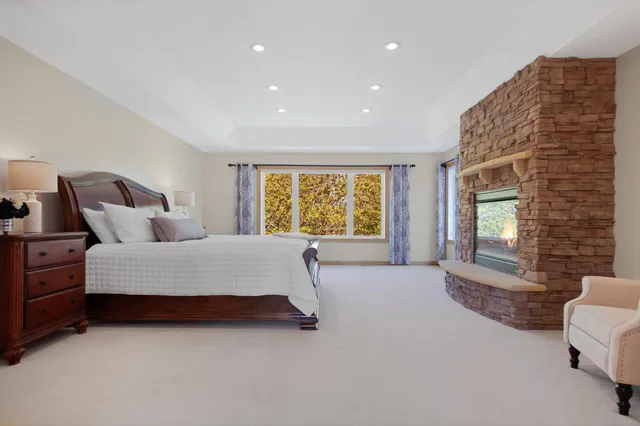 $1,250,000 | 11507 42nd Street Southeast, Clear Lake, MN 55319