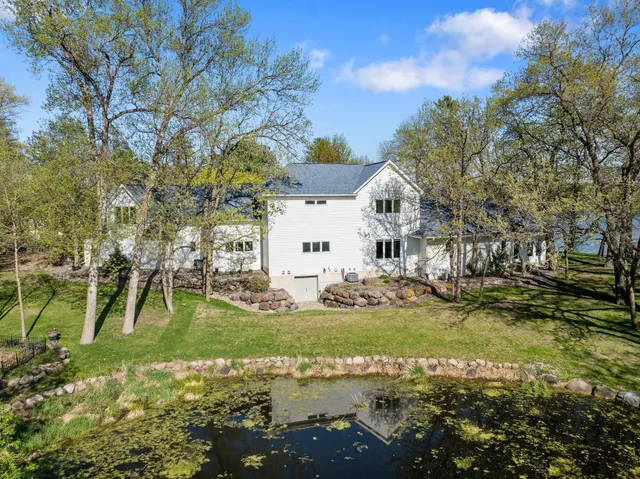 $1,250,000 | 11507 42nd Street Southeast, Clear Lake, MN 55319