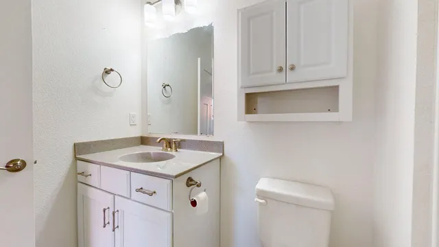 $299,500 | 802 Escalade Lane, Owatonna, MN 55060