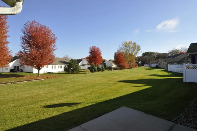 $299,500 | 802 Escalade Lane, Owatonna, MN 55060