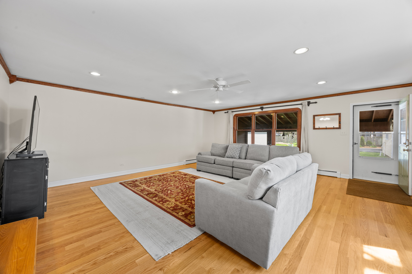 622 North Ridgeland Avenue Oak Park, IL 60302 - Photo 16 of 46