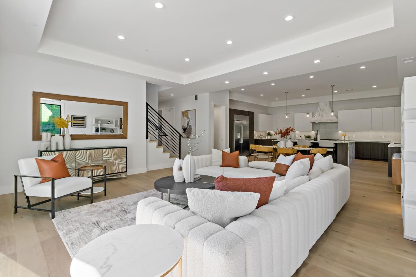 292 Quinnhill Road Los Altos, CA 94024 - Photo 18 of 24 Gallery Image 18