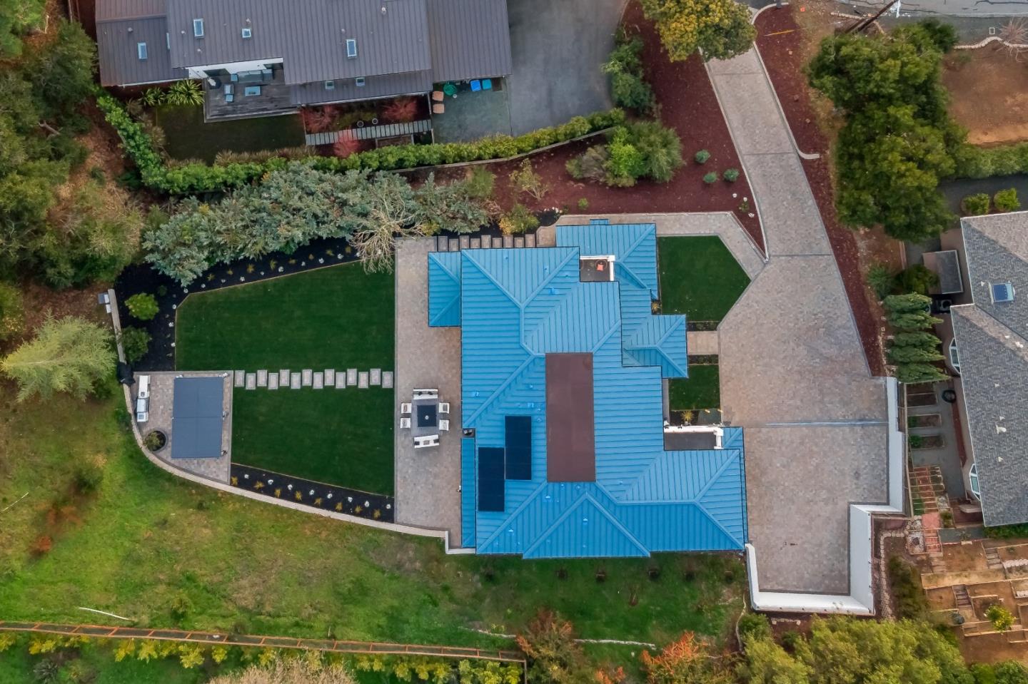 292 Quinnhill Road Los Altos, CA 94024 - Photo 23 of 24 Gallery Image 23
