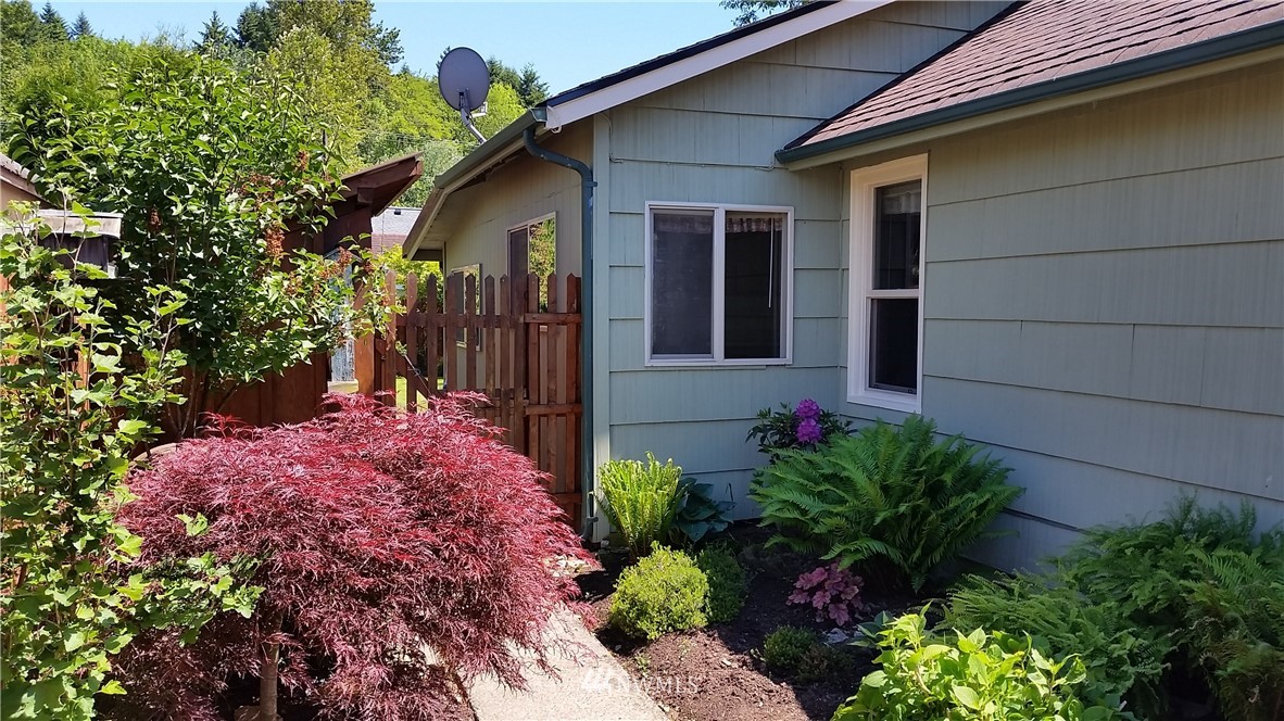 808 Southeast Front Street Winlock, WA 98596 - Photo 16 of 33 Gallery Image 16