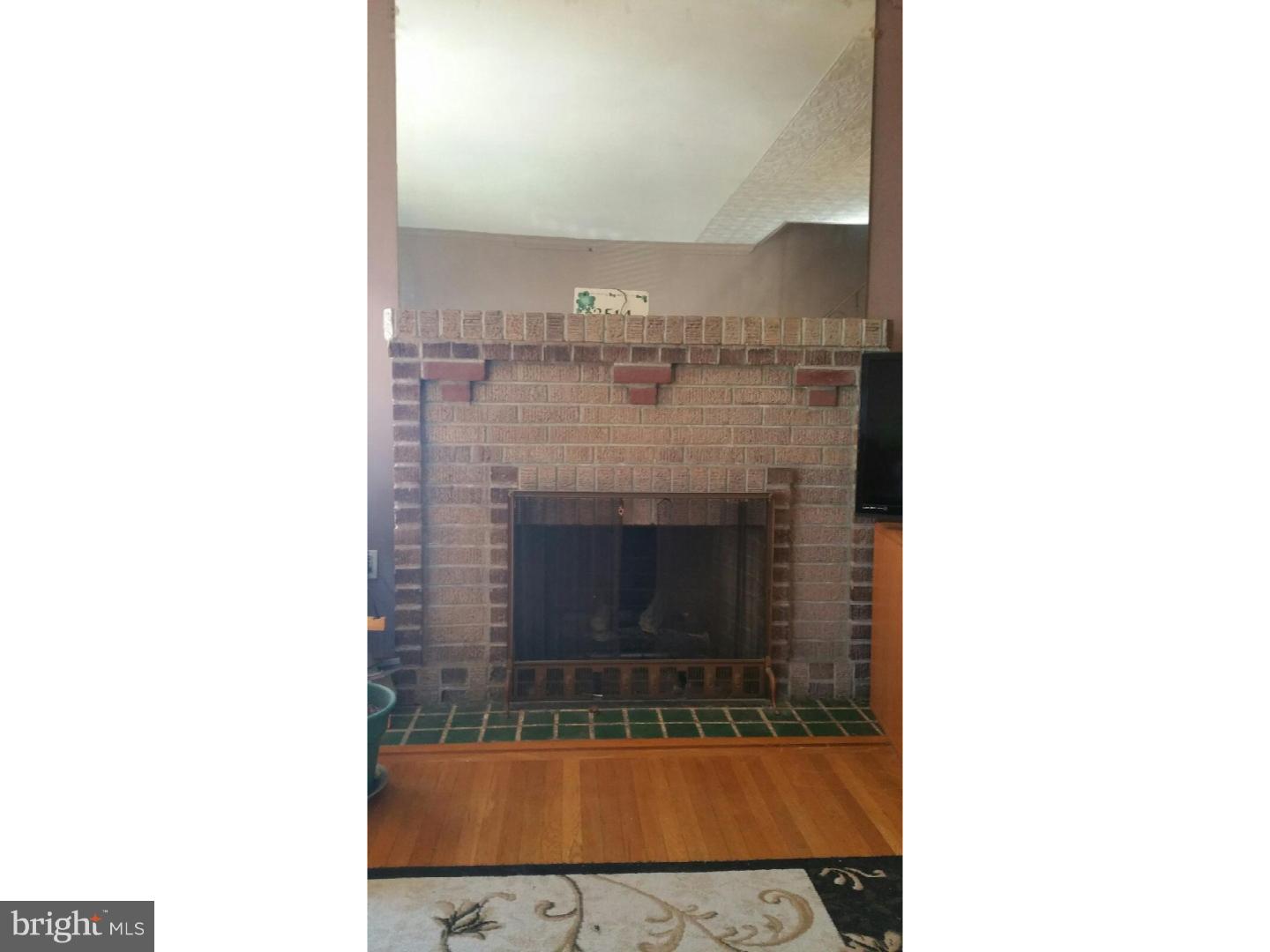 3514 Rhawn Street Philadelphia, PA 19136 - Photo 6 of 10 Gallery Image 6
