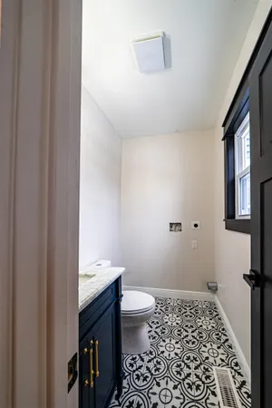 $475,000 | 36 B Courtland Street, Nashua, NH 03064