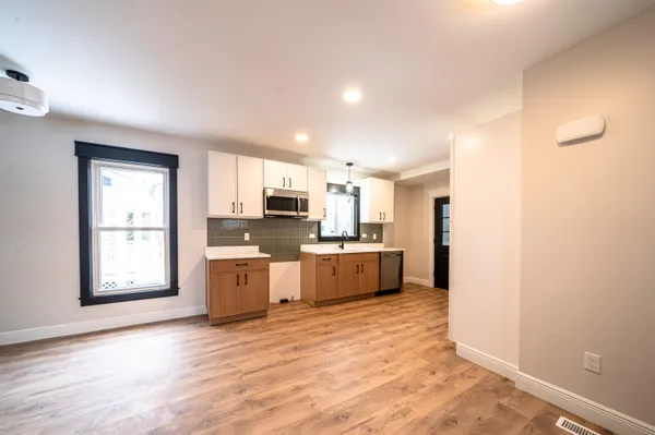 $475,000 | 36 B Courtland Street, Nashua, NH 03064