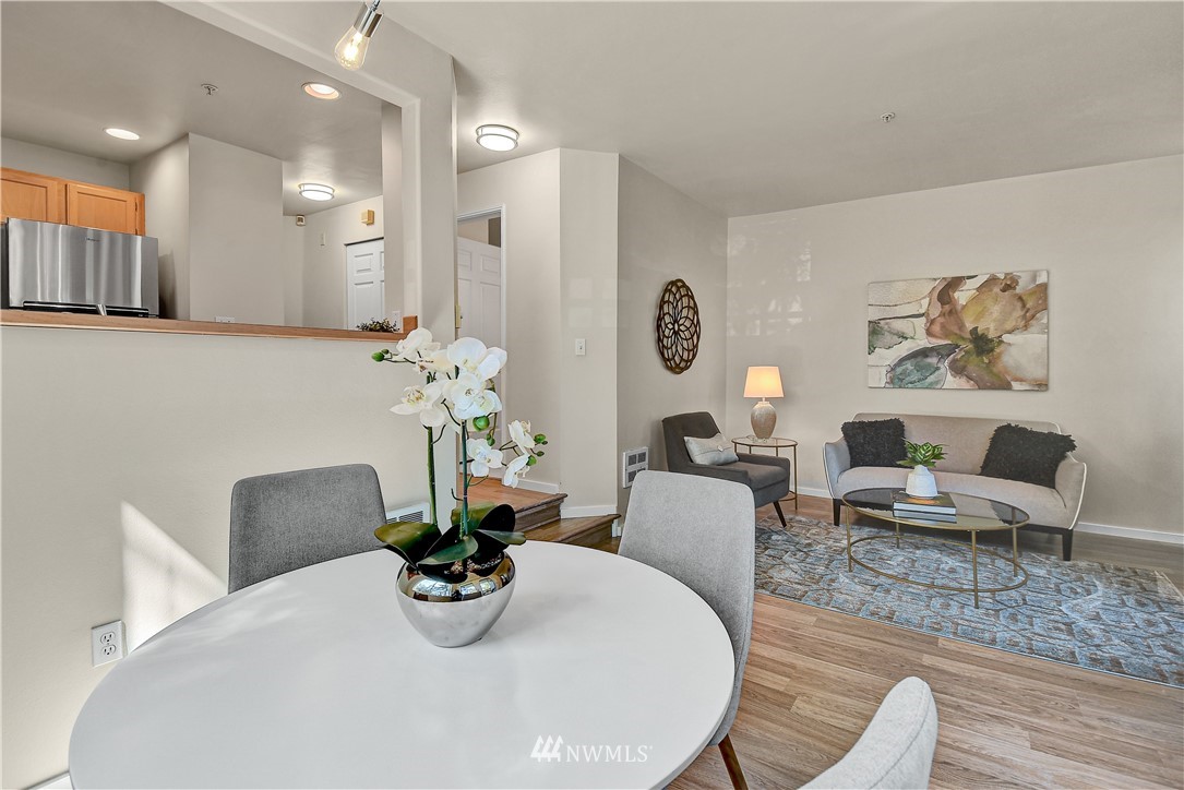 8515 244th Street Southwest, Unit A5 Edmonds, WA 98026 - Photo 7 of 19