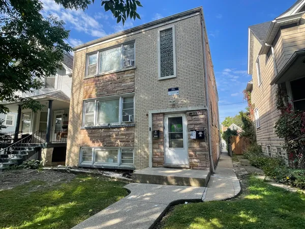 $779,000 | 2328 North Lawndale Avenue, Chicago, IL 60647