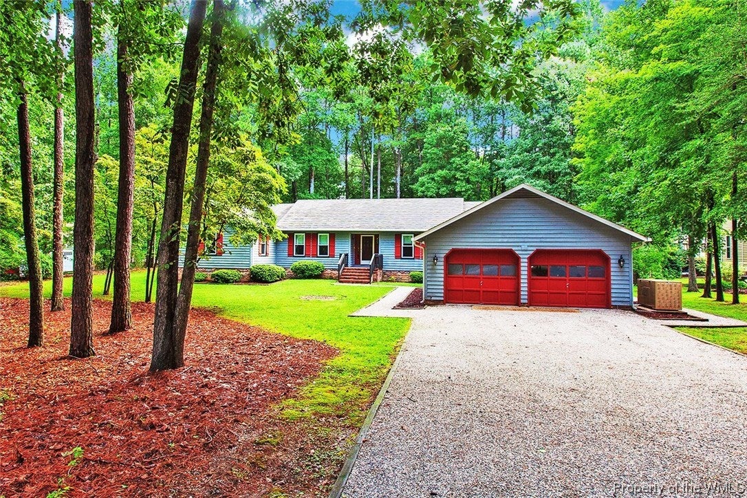 112 Branchs Pond Road Toano, VA 23168 - Photo 4 of 29 Gallery Image 4