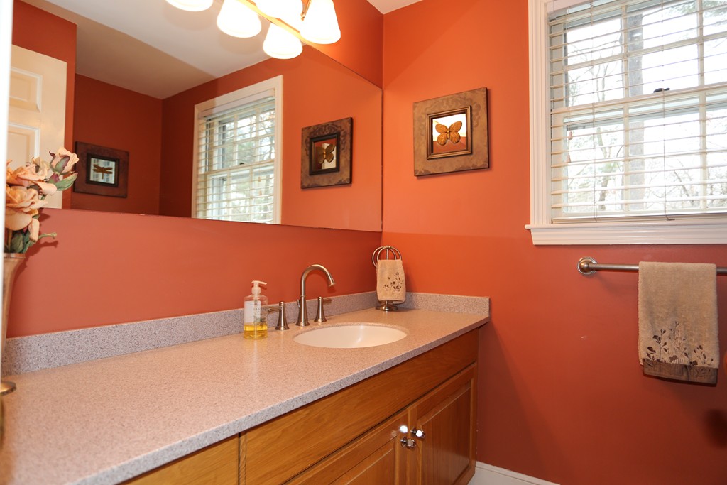 71 Cider Mill Road Sudbury, MA 01776 - Photo 19 of 29 Gallery Image 19