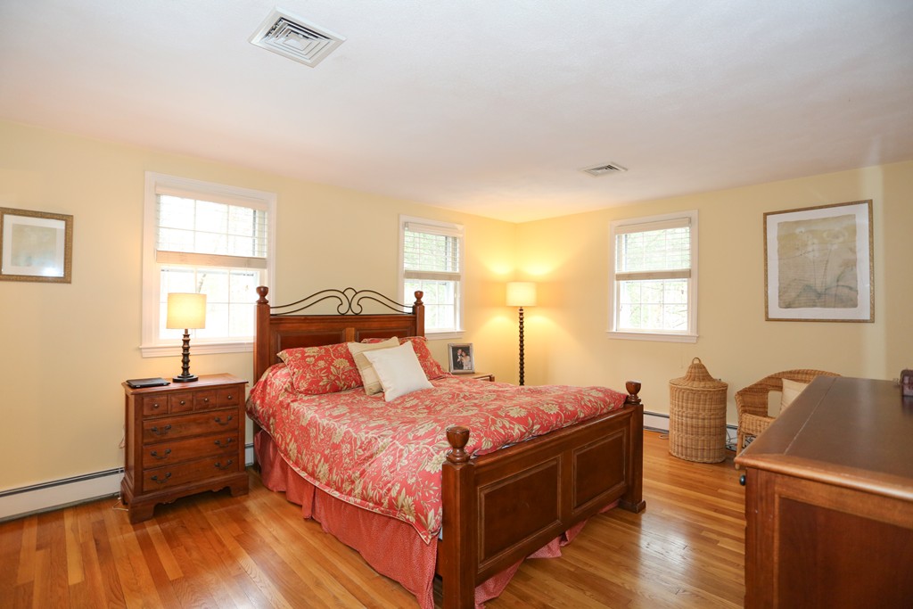 71 Cider Mill Road Sudbury, MA 01776 - Photo 20 of 29 Gallery Image 20