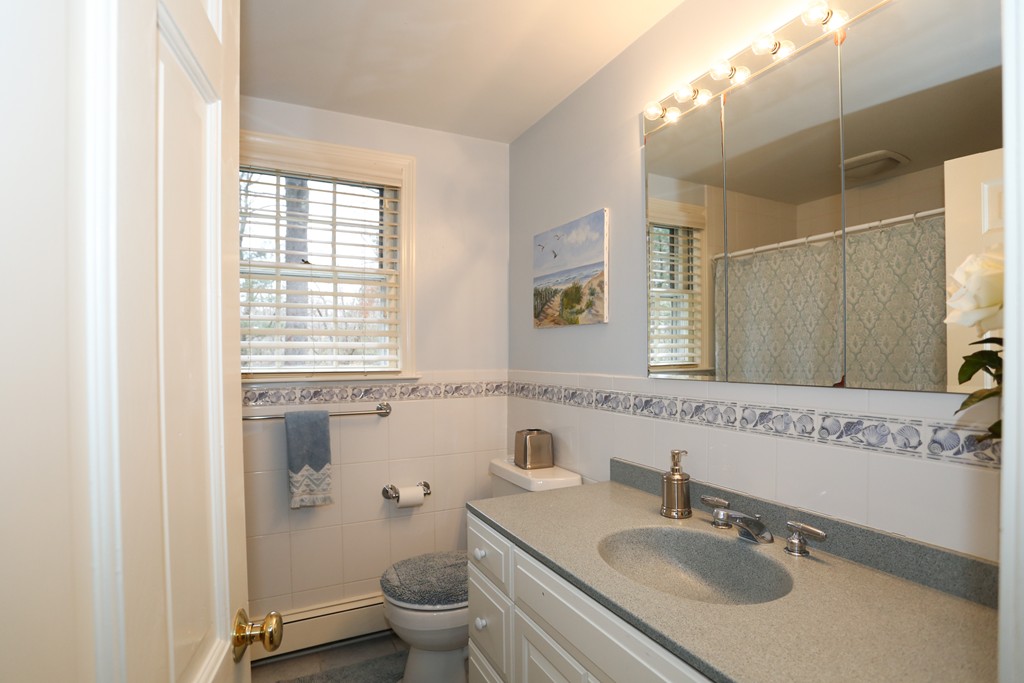 71 Cider Mill Road Sudbury, MA 01776 - Photo 27 of 29 Gallery Image 27