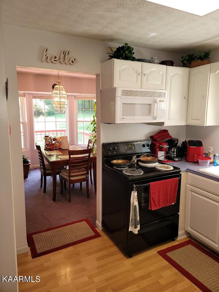 2145 Roseberry Road Mascot, TN 37806 - Photo 14 of 22 2145 Kitchen 2