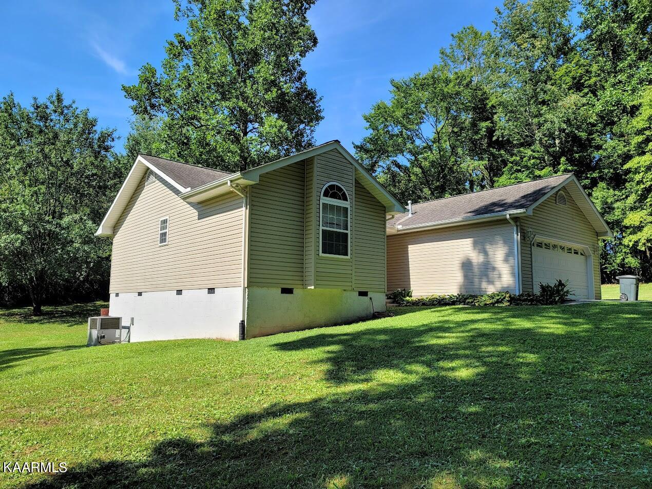 2145 Exterior 2