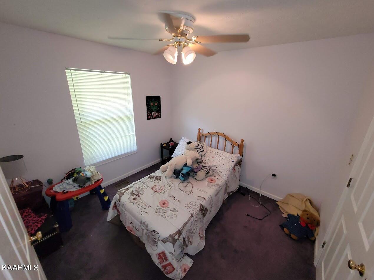 2145 Roseberry Road Mascot, TN 37806 - Photo 22 of 22 2145 Bedroom 3