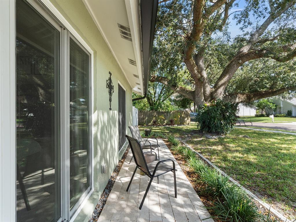 1360 Via Villanova Way Winter Springs, FL 32708 - Photo 4 of 32 a view of yard from a balcony
