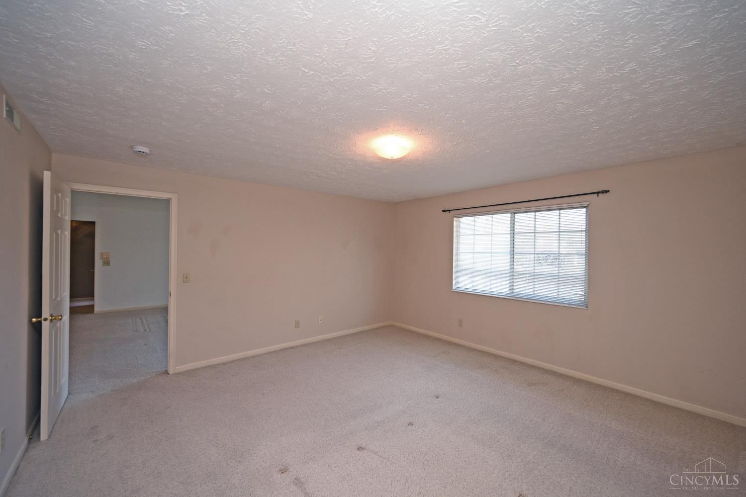 5761 Cheviot Road, Unit 3C Cincinnati, OH 45247 - Photo 21 of 34