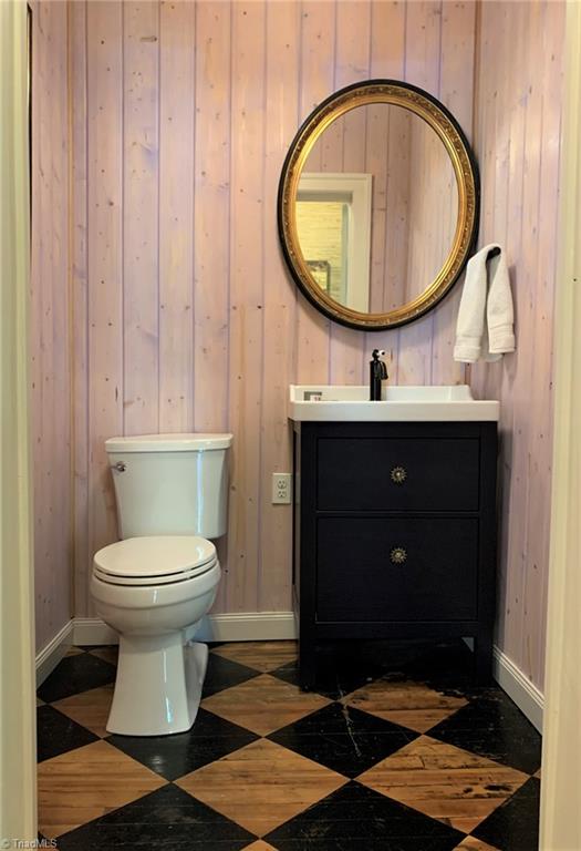 503 West Main Street Elkin, NC 28621 - Photo 12 of 50