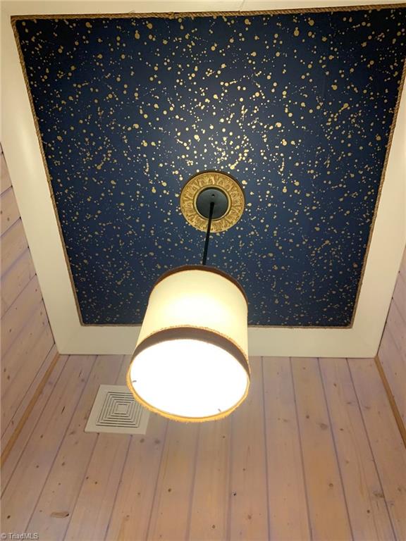 503 West Main Street Elkin, NC 28621 - Photo 13 of 50