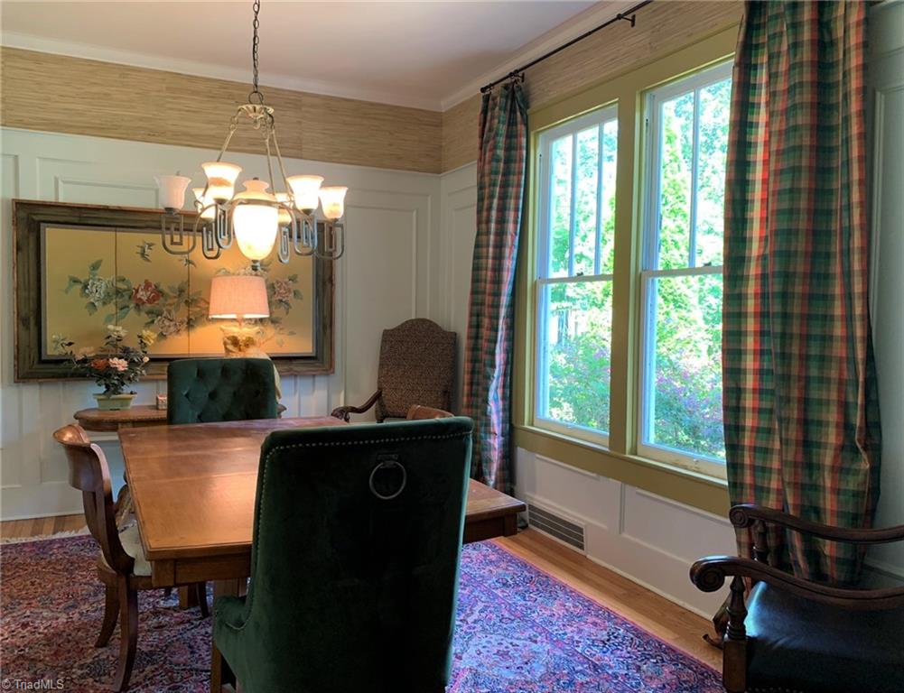 503 West Main Street Elkin, NC 28621 - Photo 4 of 50