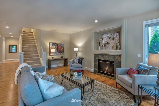 $1,078,000 | 11826 179th Place Northeast, Redmond, WA 98052