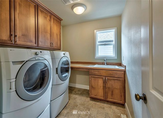 $1,078,000 | 11826 179th Place Northeast, Redmond, WA 98052