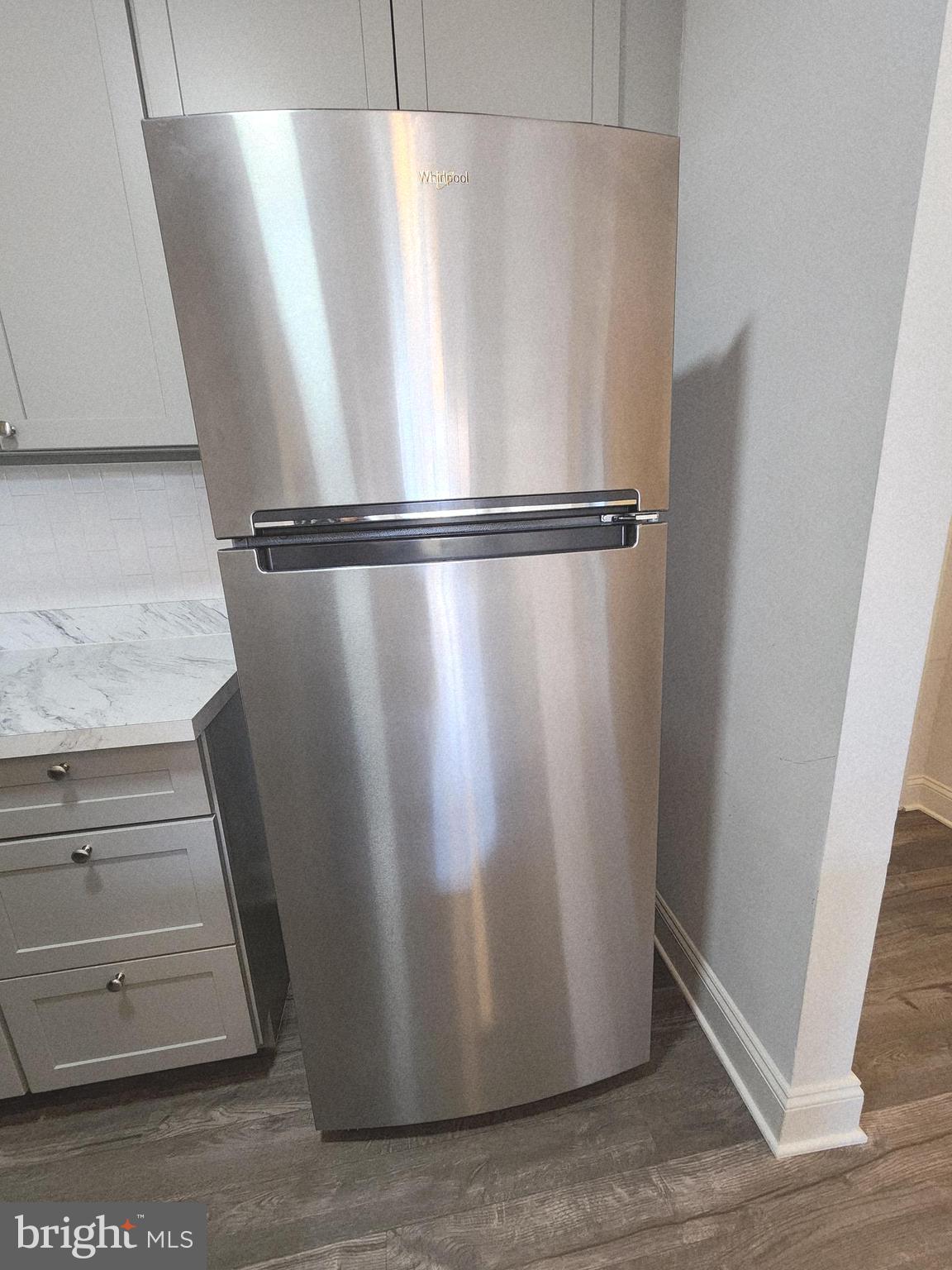 3000 Fountainview Circle, Unit 3411 Newark, DE 19713 - Photo 14 of 35 a close view of cabinet