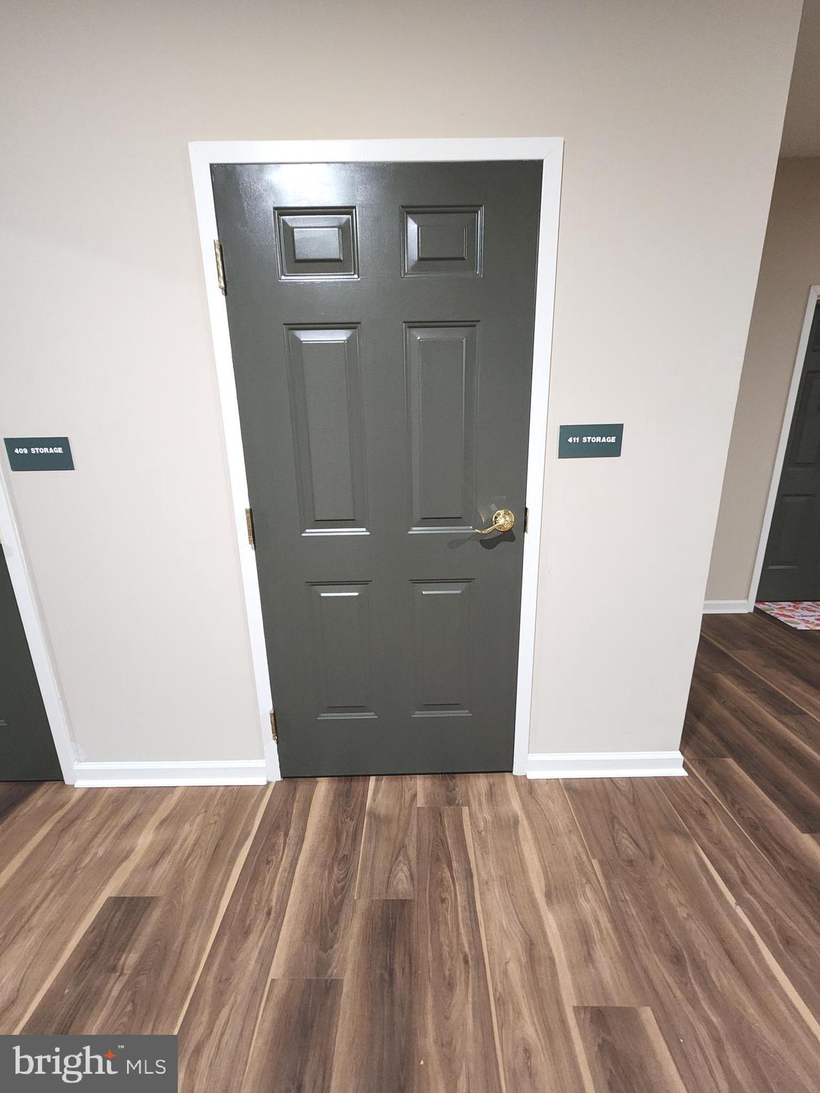 3000 Fountainview Circle, Unit 3411 Newark, DE 19713 - Photo 6 of 35 a view of wooden floor