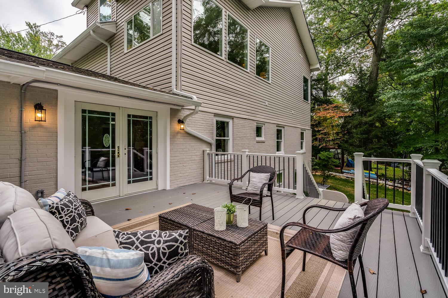 9432 Emory Grove Road Gaithersburg, MD 20877 - Photo 58 of 87 Rear Deck