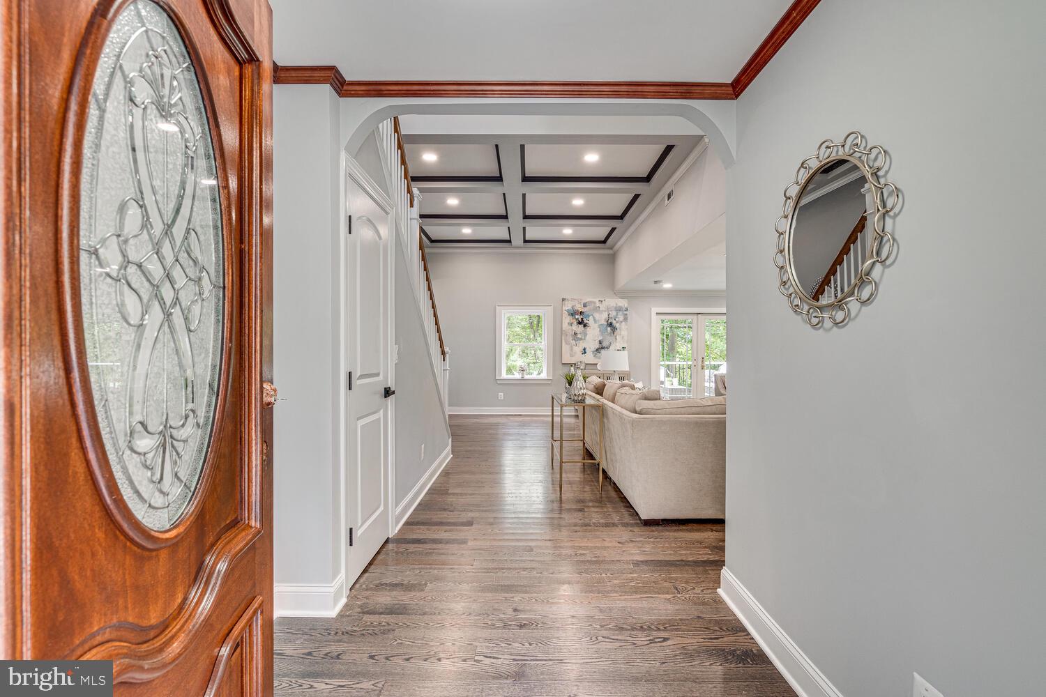 9432 Emory Grove Road Gaithersburg, MD 20877 - Photo 6 of 87 Foyer