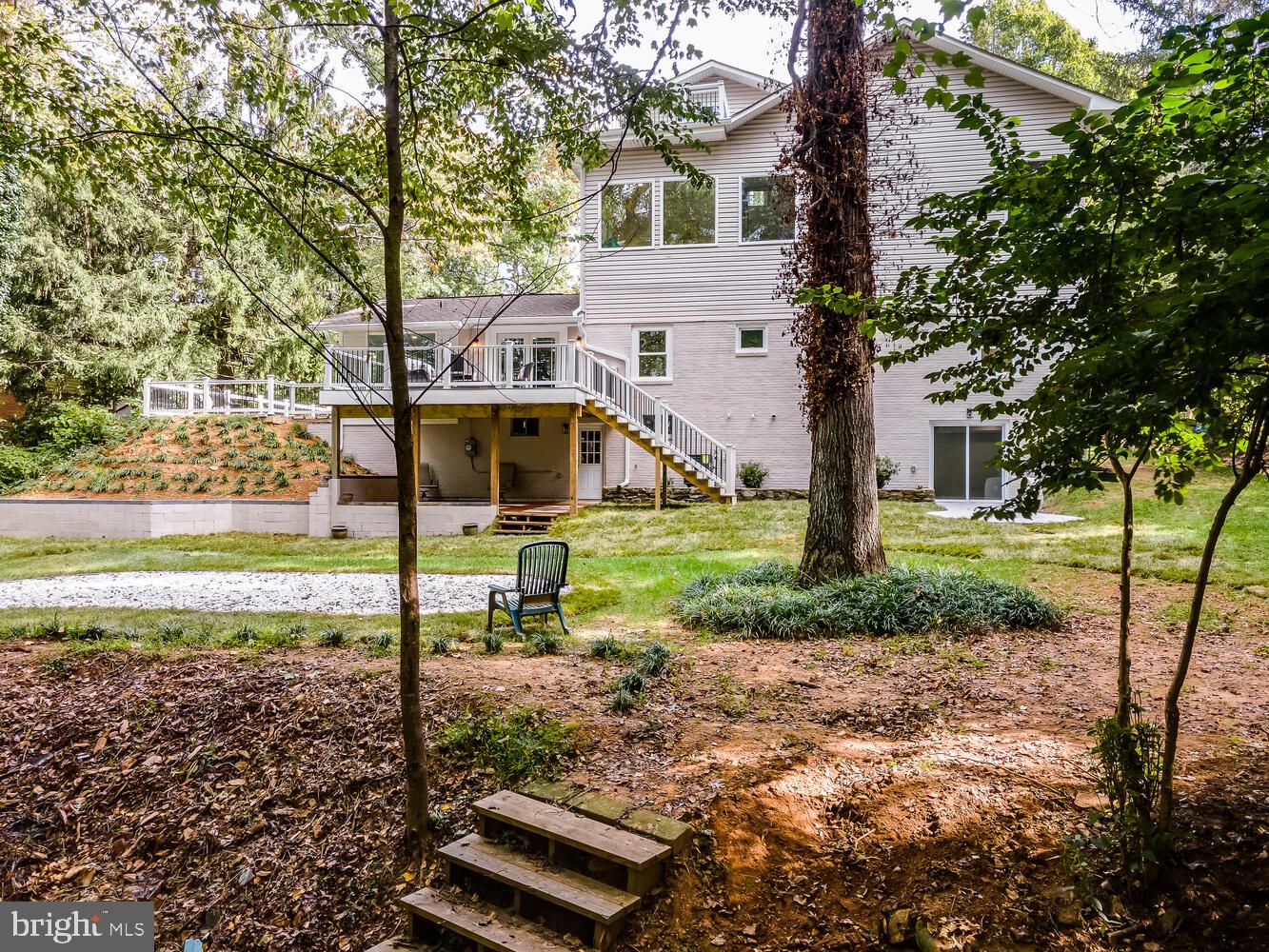 9432 Emory Grove Road Gaithersburg, MD 20877 - Photo 66 of 87 Exterior Rear