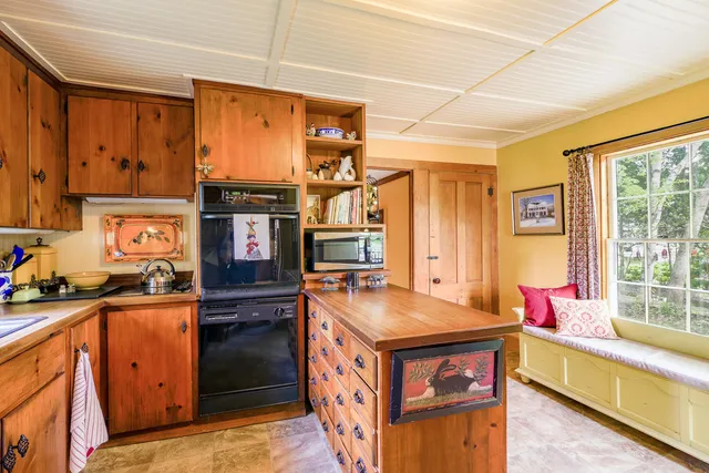 $599,900 | 93 Elm Street, Camden, ME 04843