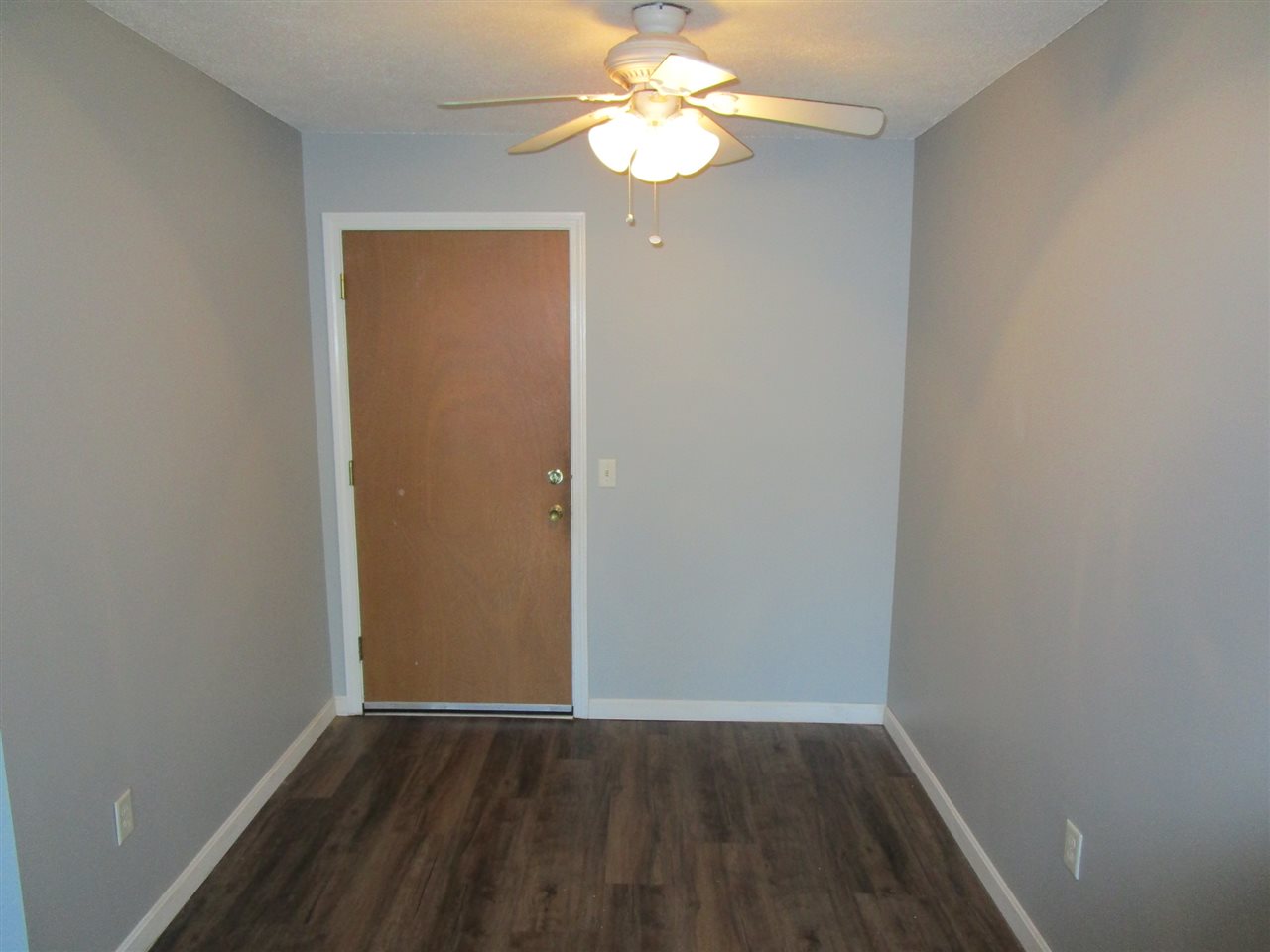 13 Strawberry Bank Road, Unit 19 Nashua, NH 03062 - Photo 11 of 22