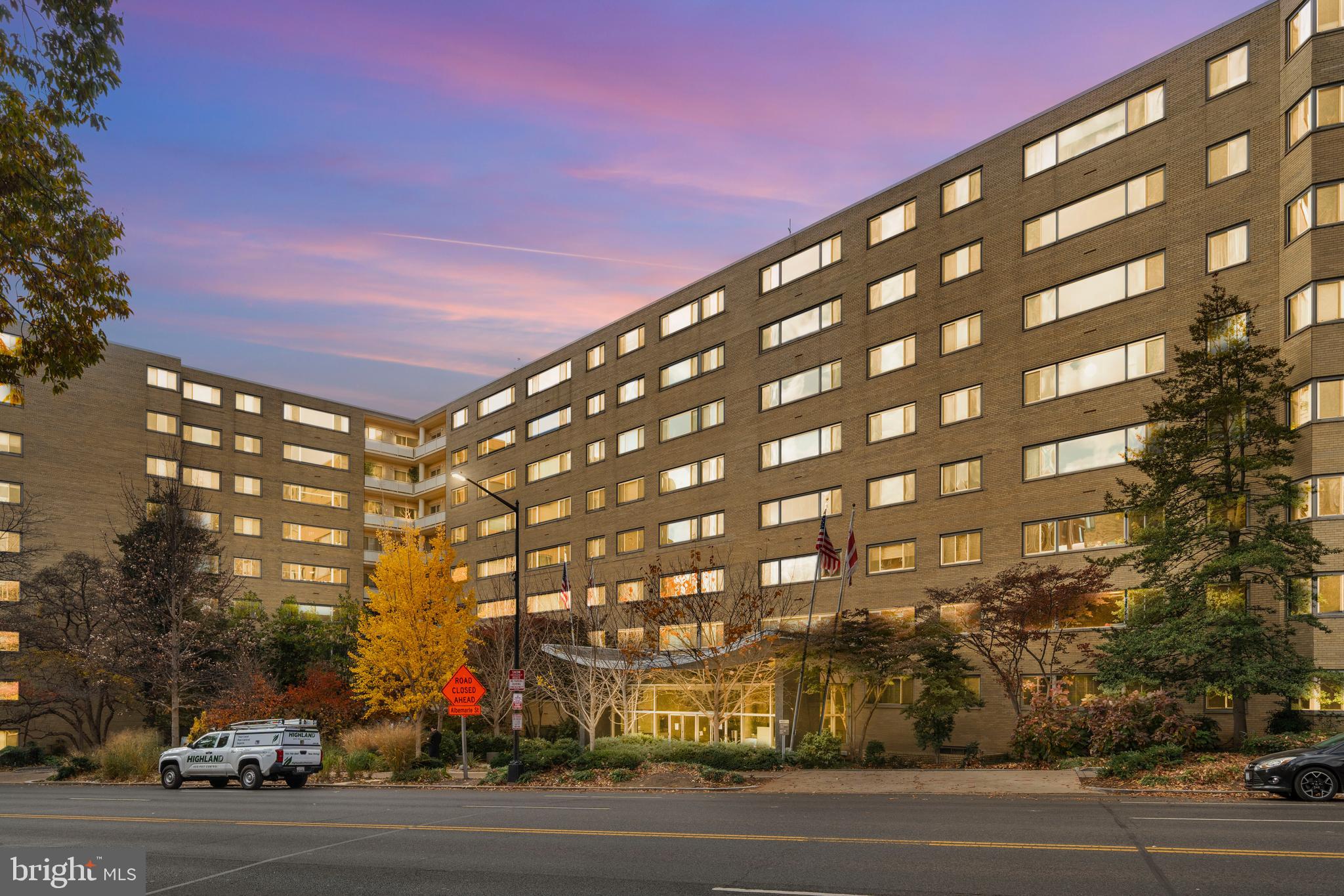 4600 Connecticut Avenue Northwest, Unit 810 Washington, DC 20008 - Photo 1 of 32 a view of a large building