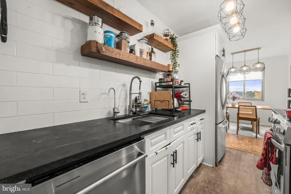 $525,000 | 4600 Connecticut Avenue Northwest, Unit 810, Washington, DC 20008