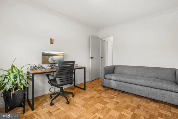 $525,000 | 4600 Connecticut Avenue Northwest, Unit 810, Washington, DC 20008