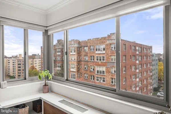 $525,000 | 4600 Connecticut Avenue Northwest, Unit 810, Washington, DC 20008