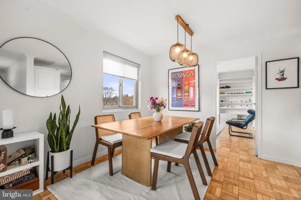 $525,000 | 4600 Connecticut Avenue Northwest, Unit 810, Washington, DC 20008