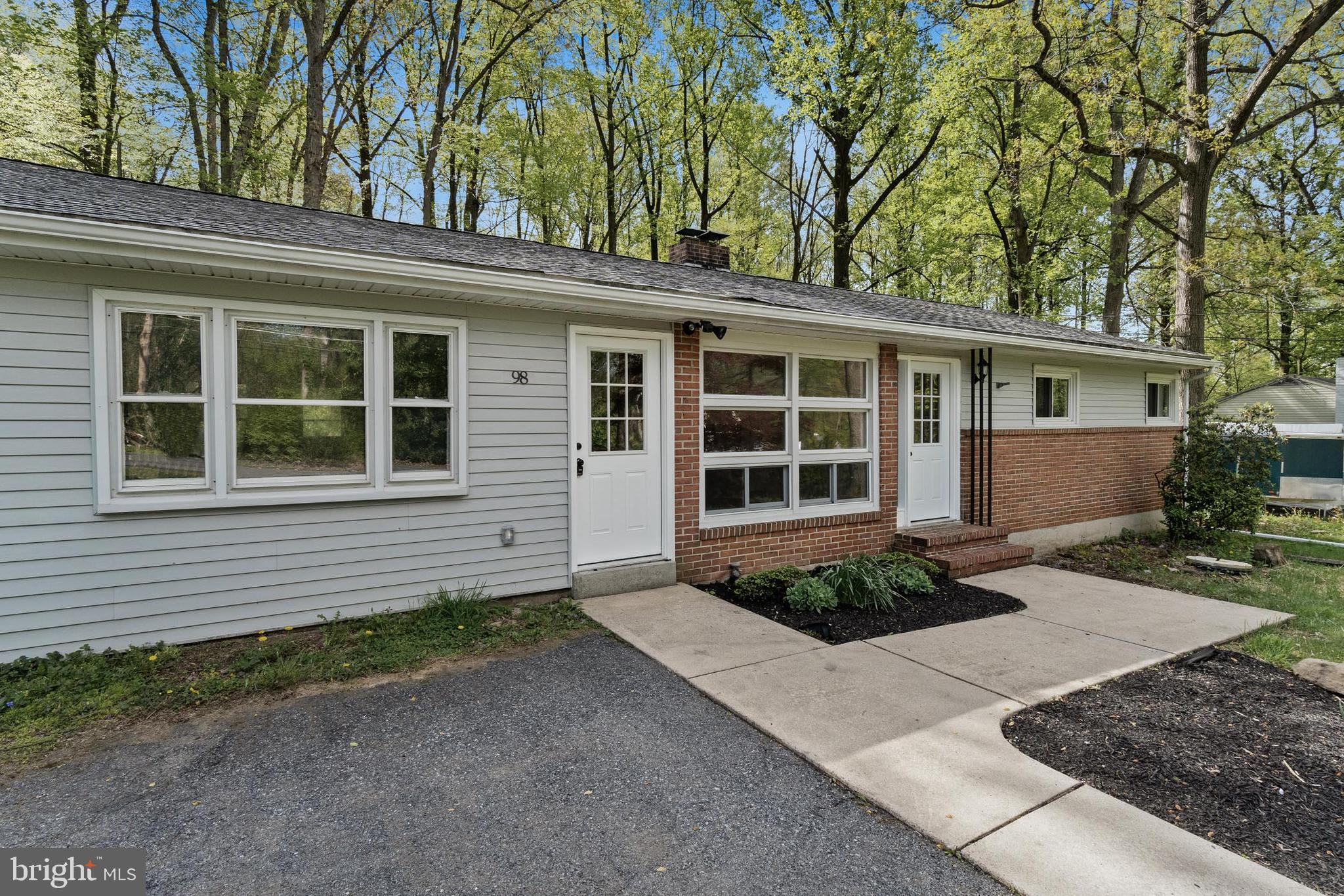 98 Wanner Road Reading, PA 19606 - Photo 2 of 30 a front view of a house with garden