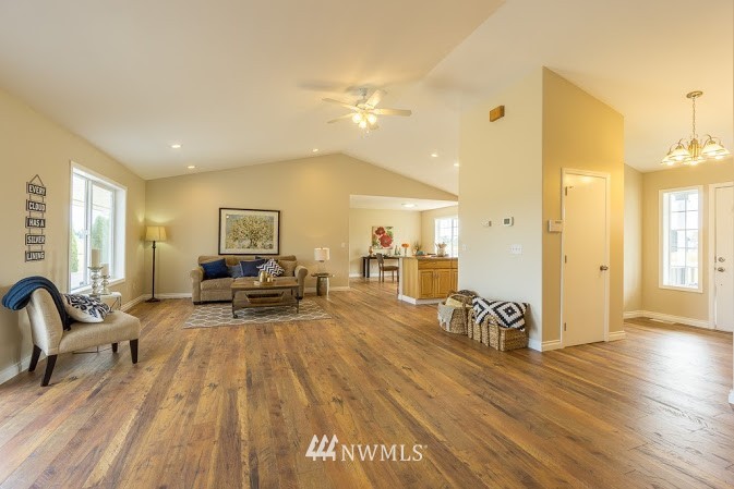 7202 Blockhouse Lane Southwest Rochester, WA 98579 - Photo 8 of 25