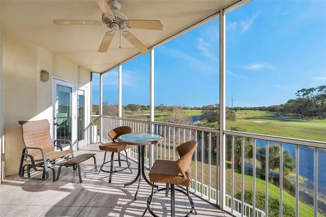 $524,990 | 1200 Country Club Drive, Unit 2206, Largo, FL 33771