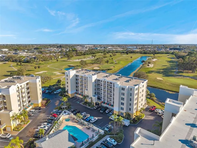 $524,990 | 1200 Country Club Drive, Unit 2206, Largo, FL 33771