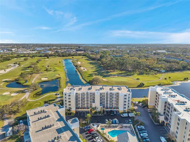 $524,990 | 1200 Country Club Drive, Unit 2206, Largo, FL 33771