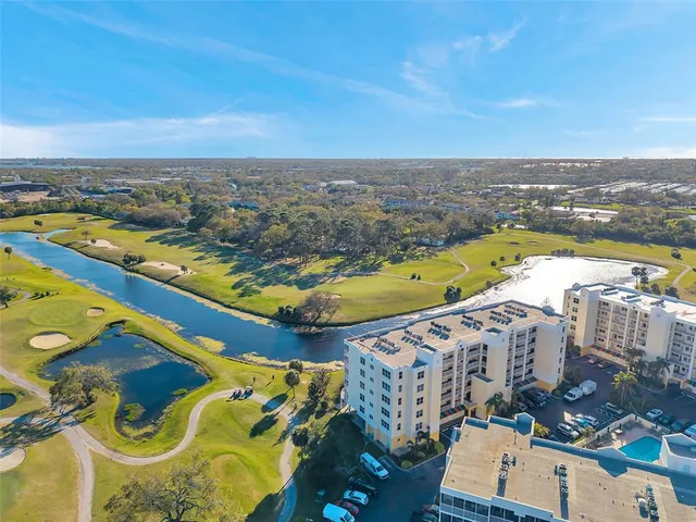 $524,990 | 1200 Country Club Drive, Unit 2206, Largo, FL 33771