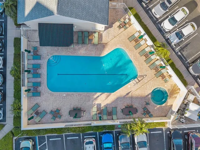 $524,990 | 1200 Country Club Drive, Unit 2206, Largo, FL 33771